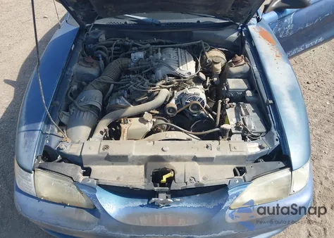 1998 Ford Mustang из США, поврежденный, VIN 1FAFP4042WF272948